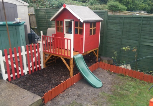 Sam's Playhouse (29-08-15)